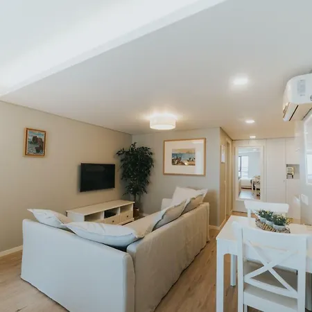 Marina By Madeira 아파트 *